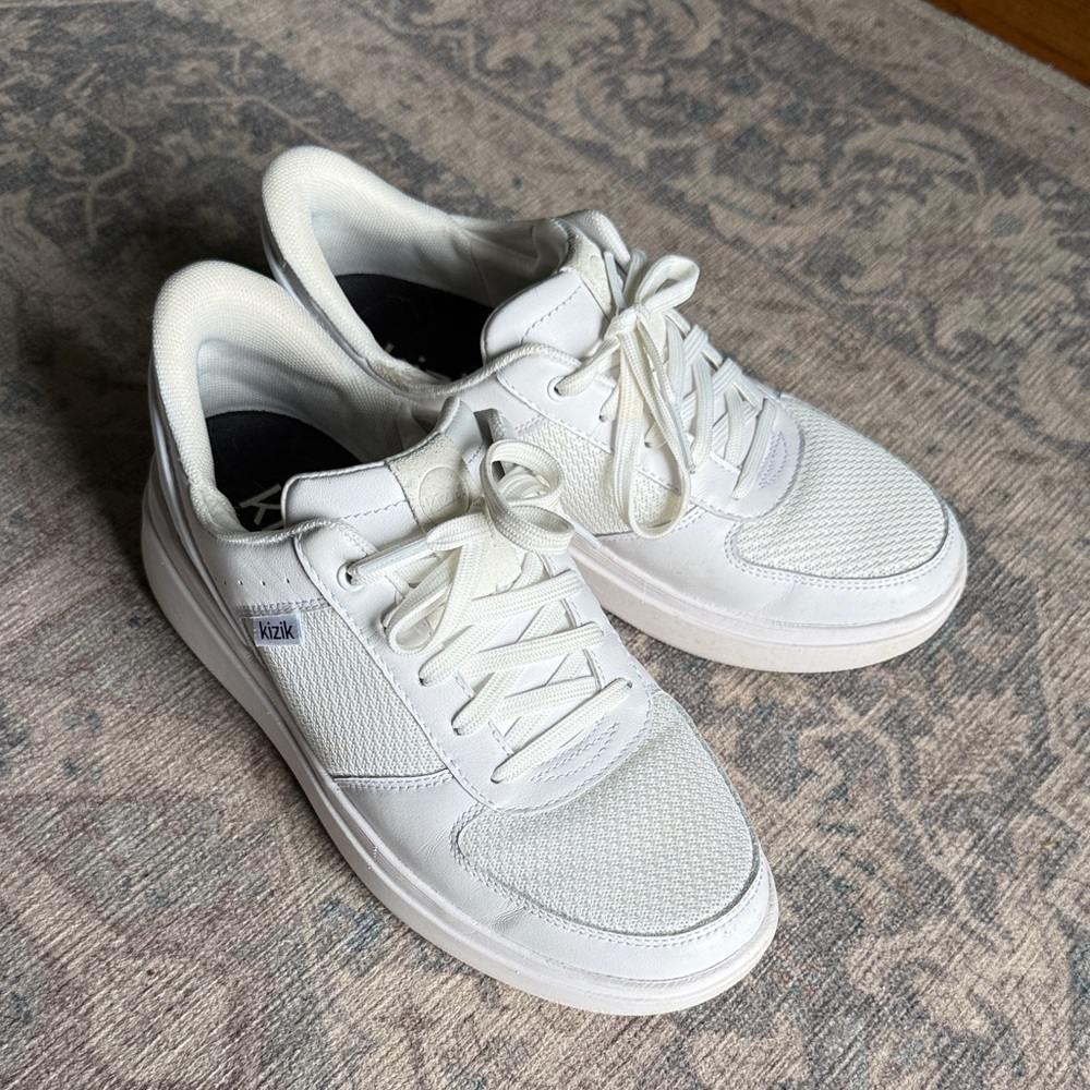 Kizik Women's White Sneakers